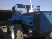 трактор т150к