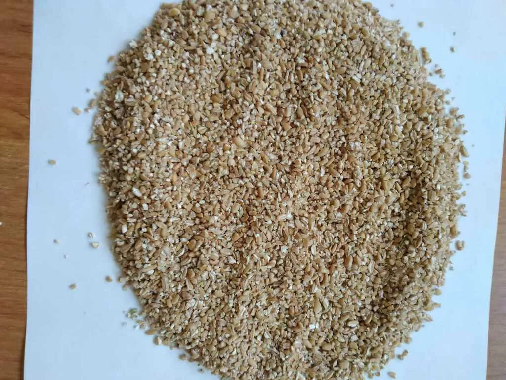 фотография продукта Пшеничная крупа и полтавская